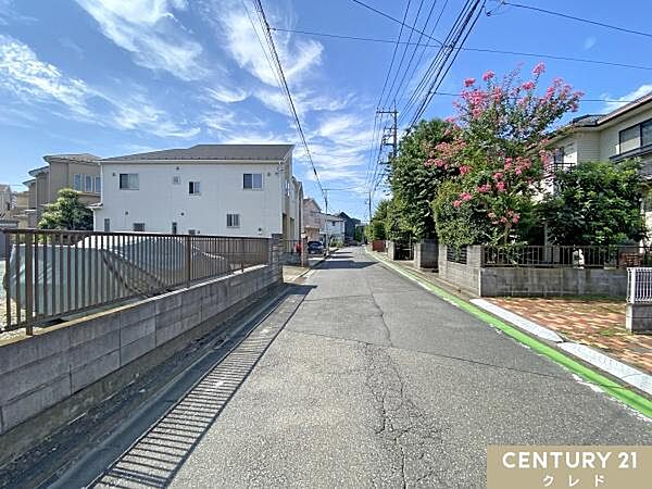 西武新宿線「本川越」駅…徒歩32分！またはバス乗車8分「宮本町」停徒歩2分！最寄りのバス停までも近いので、お車をお持ちでない方も安心です。
