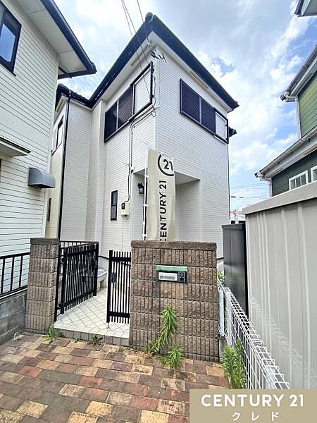 リフォーム物件！敷地約42坪！南庭付きのお住まい。南向きに面し、明るい陽射しが差し込みます！ご内覧等、お気軽にご相談ください。