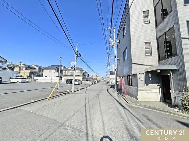 住宅性能評価6項目で最も高い等級を取得した4LDKの新邸。子育て・共働き家族にもオススメです。