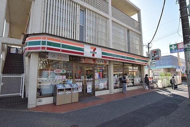 セブンイレブン川越南大塚駅南口店まで1491m