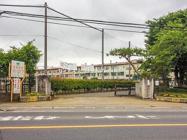 川越市立福原中学校まで2560m