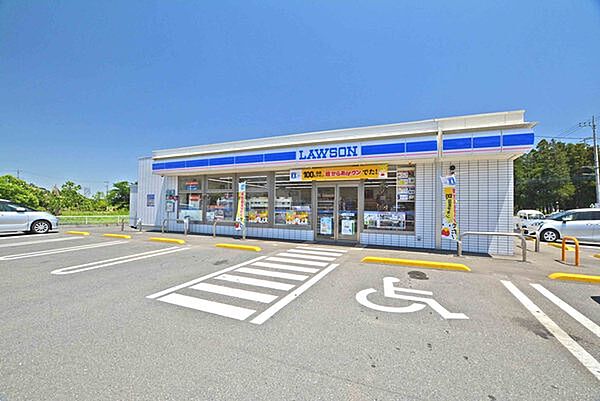ローソン毛呂山西大久保店まで1030m