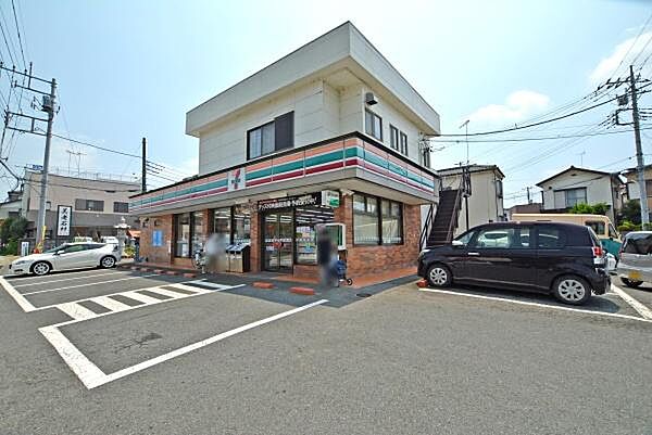 セブンイレブン入間東毛呂店まで281m