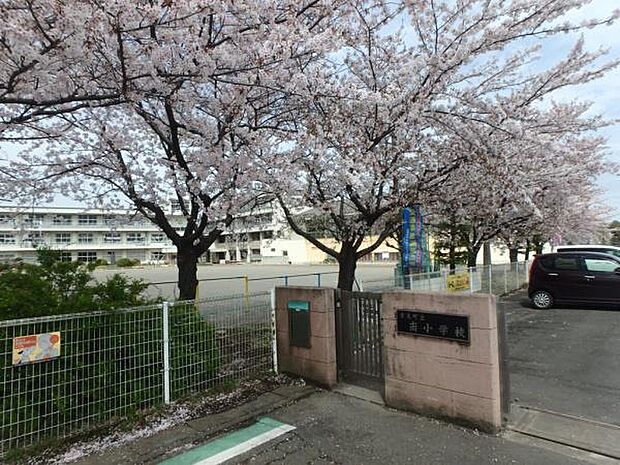 吉見町立南小学校まで1223m