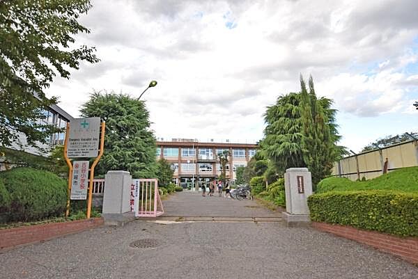 川越市立古谷小学校まで3000m