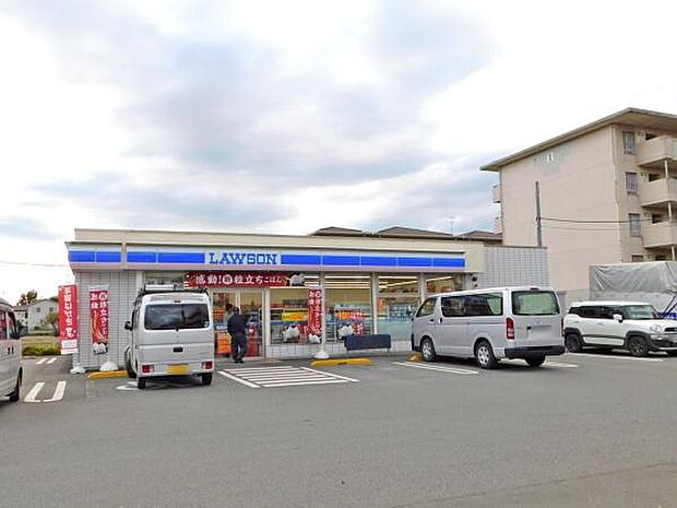 ローソン 鶴ヶ島脚折東店まで600m