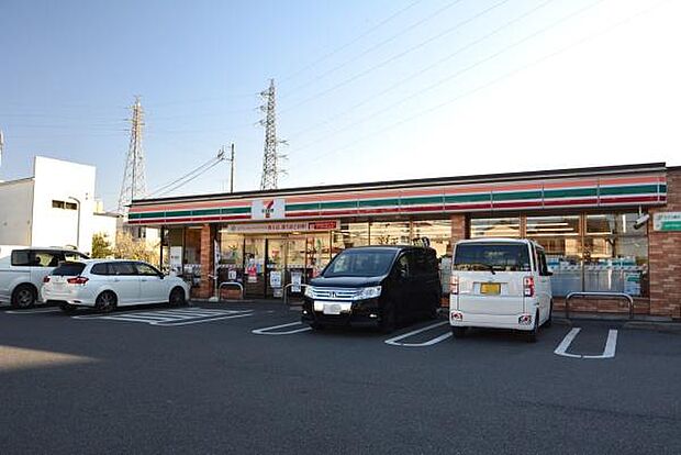 セブンイレブン坂戸塚越店まで400m