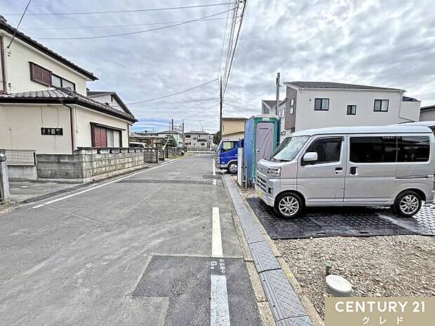 東武東上線「北坂戸」駅徒歩7分!毎日の通勤や通学、お出かけもしやすい便利な立地!周辺環境も併せてご案内いたします!