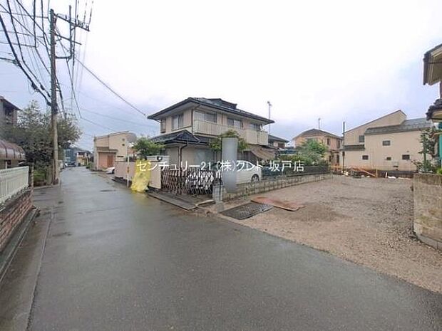 東武東上線「川越」駅・西武新宿線「南大塚」駅の2駅からバスが利用でき、通勤・通学やお出かけにも便利な立地です。