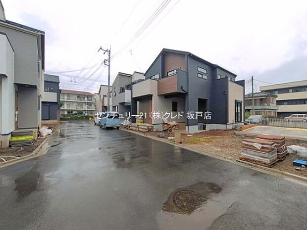 全12棟の新たな街並みが誕生！それぞれの暮らしに寄り添う住まいが並び、家族が心地よく暮らせる新しいコミュニティが広がります。