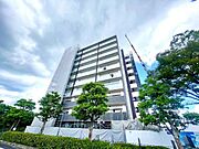 草津駅より徒歩19分 10階 築2年の賃貸物件