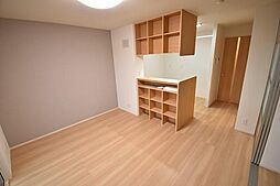 ファミリア 1階2LDKのリビング/ダイニング