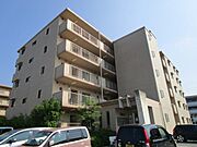 ベルヴィ栗東 3階 築20年の賃貸物件