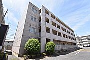 草津駅より徒歩24分 3階 築28年の賃貸物件