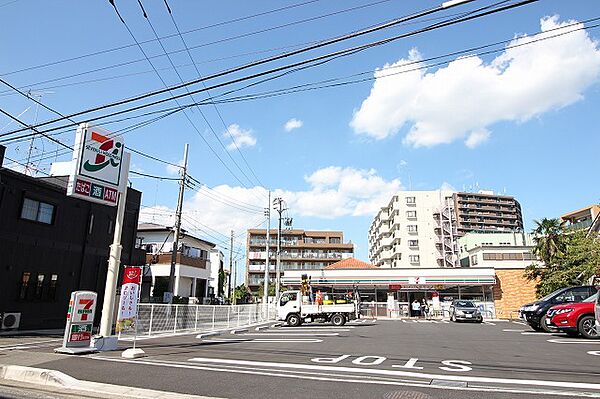 セブンイレブン　座間相武台前店まで約400m