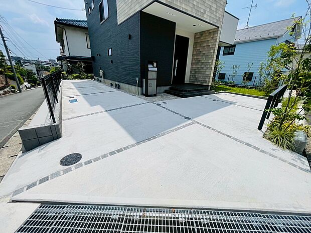 駐車2台OKです。