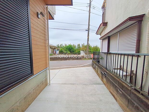 駐車スペースも完備(駐車できる車種はお問い合わせください)