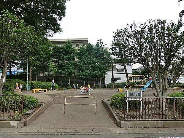 根岸台公園　距離約600m