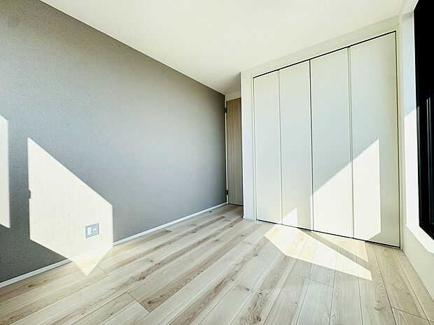 アクセントクロスがあることで、お部屋に特徴を加えてくれます