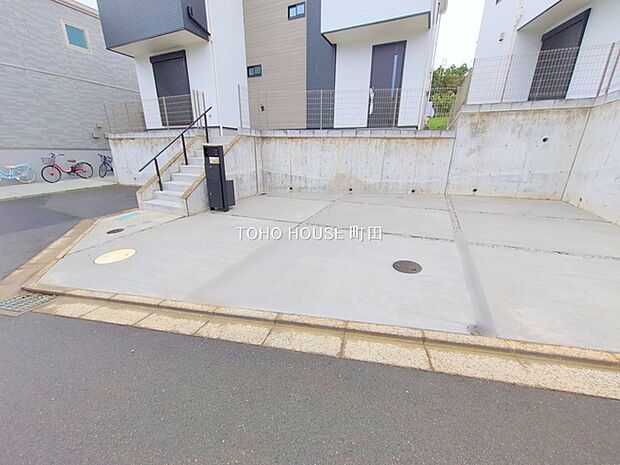 駐車スペースあり(車種による)