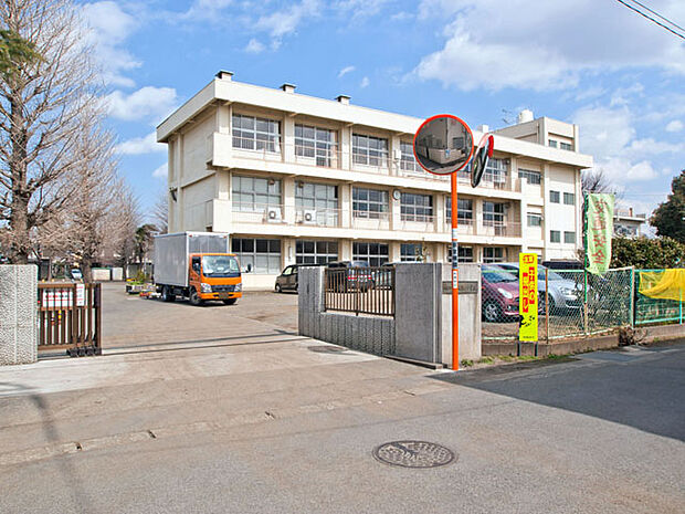 相模原市立相模台小学校　距離約1300m