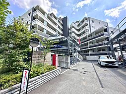 プレシス多摩永山レヴィエ