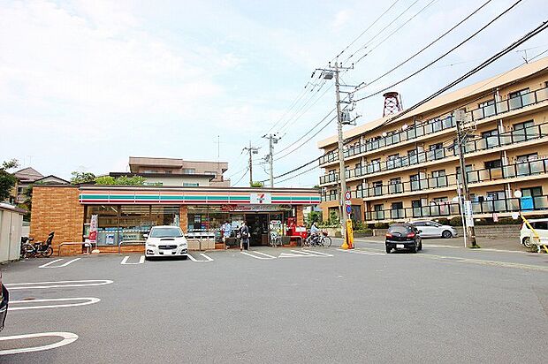 セブンイレブン 川崎東長沢店 距離約650m