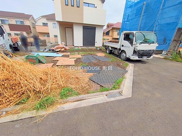 駐車スペースあり(車種による)