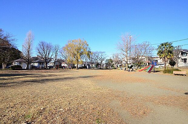 国分寺台第四児童公園 距離約700m