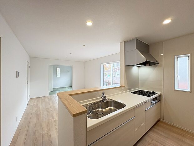 お気軽にお問い合わせください?