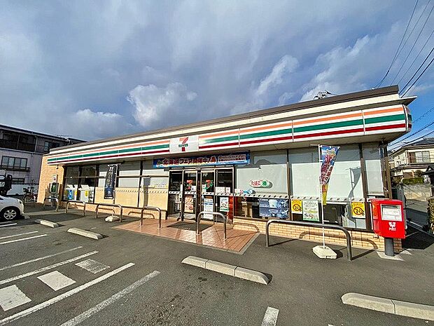 セブンイレブン 町田常盤店 距離約750m