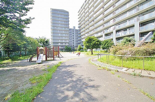 柏ヶ谷第三公園　距離約450m