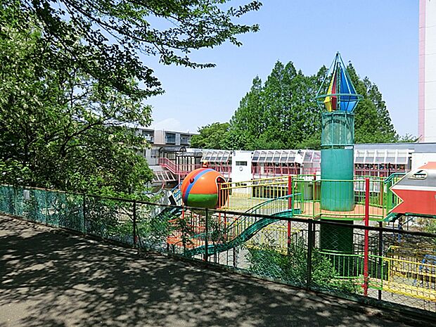 平尾わかば幼稚園まで約550m