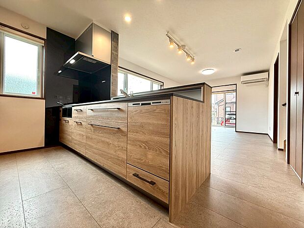 オール電化!ハイスペック住宅!!いつでもご内覧可能です。お気軽にお問い合わせください!