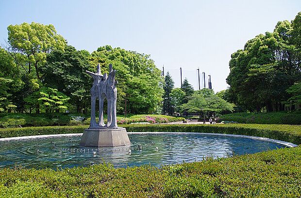 引地台公園　距離約1300m