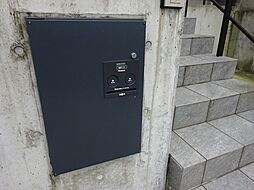 東京都八王子市絹ケ丘２丁目