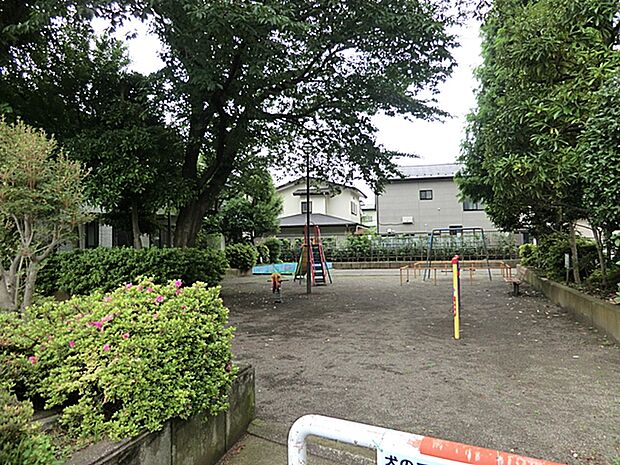 鵜野森きぼう公園　距離約210m