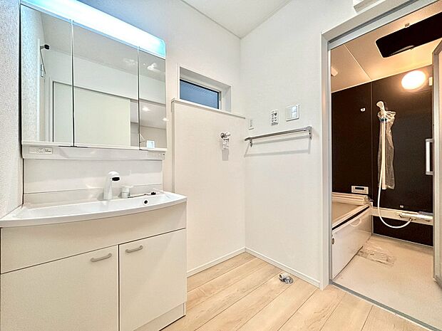 室内ご見学できます!お気軽にお問合せくださいませ♪