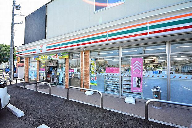 セブンイレブン 今泉店 距離約500m