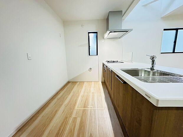 開放的なオープンキッチン！家族の顔を見ながら楽しくお料理○