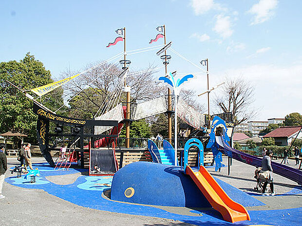 光綾公園まで約230m