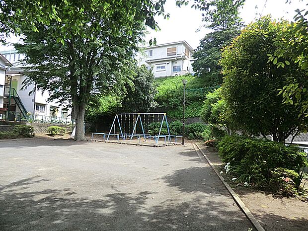 中希望が丘第一公園 距離約600m