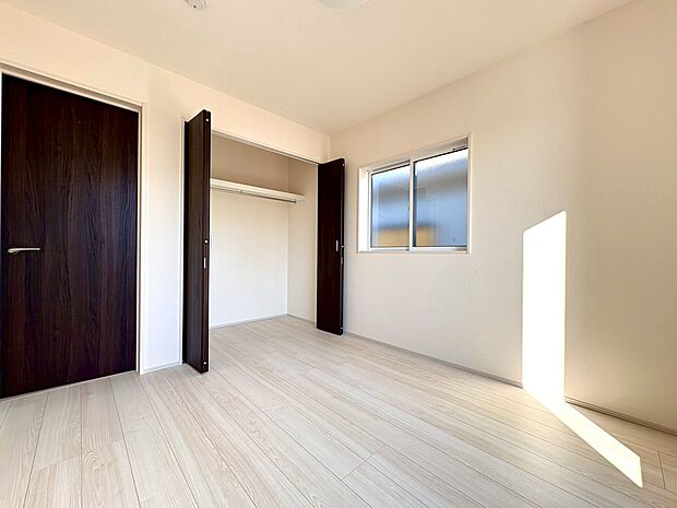 完成済の新築一戸建て、是非一度ご見学ください