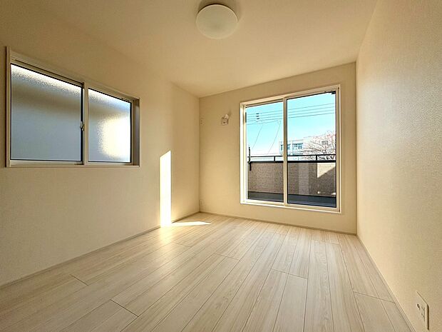 完成済の新築一戸建て、是非一度ご見学ください