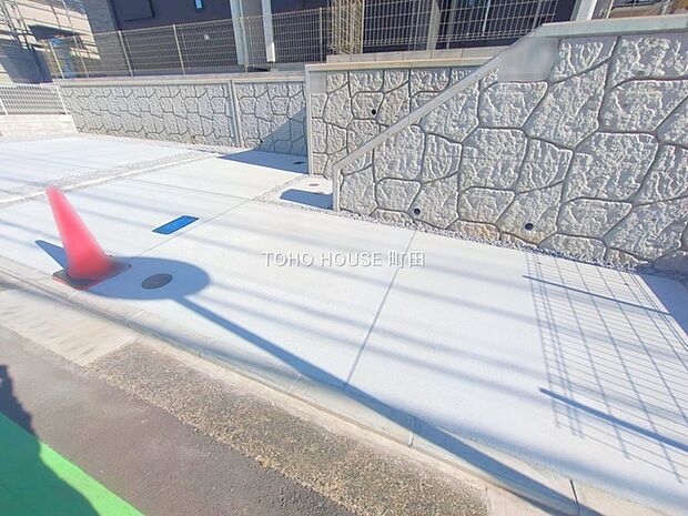 駐車スペースも完備(駐車できる車種はお問い合わせください)