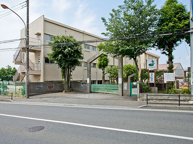 綾瀬市立綾北小学校 距離約500m