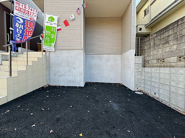 駐車スペースあり(車種による)