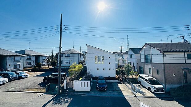 眺望も良く晴れの日のお洗濯も気持ちよくできますね