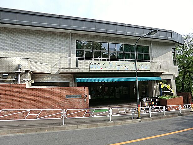 聖徳学園多摩中央幼稚園 距離約400m