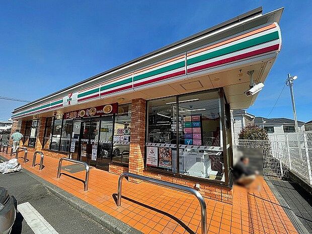 セブンイレブン　座間立野台1丁目店　距離約550m